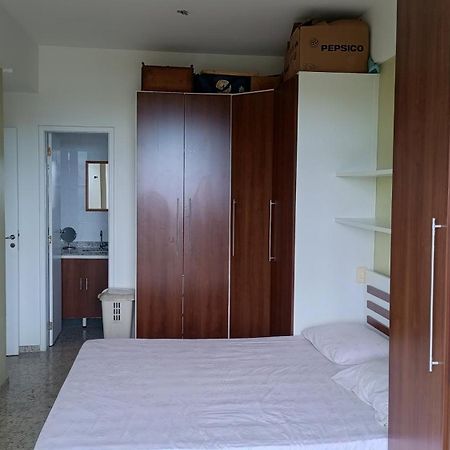 De Frente Pro Mar Em Cabo Frio Apartment Bagian luar foto