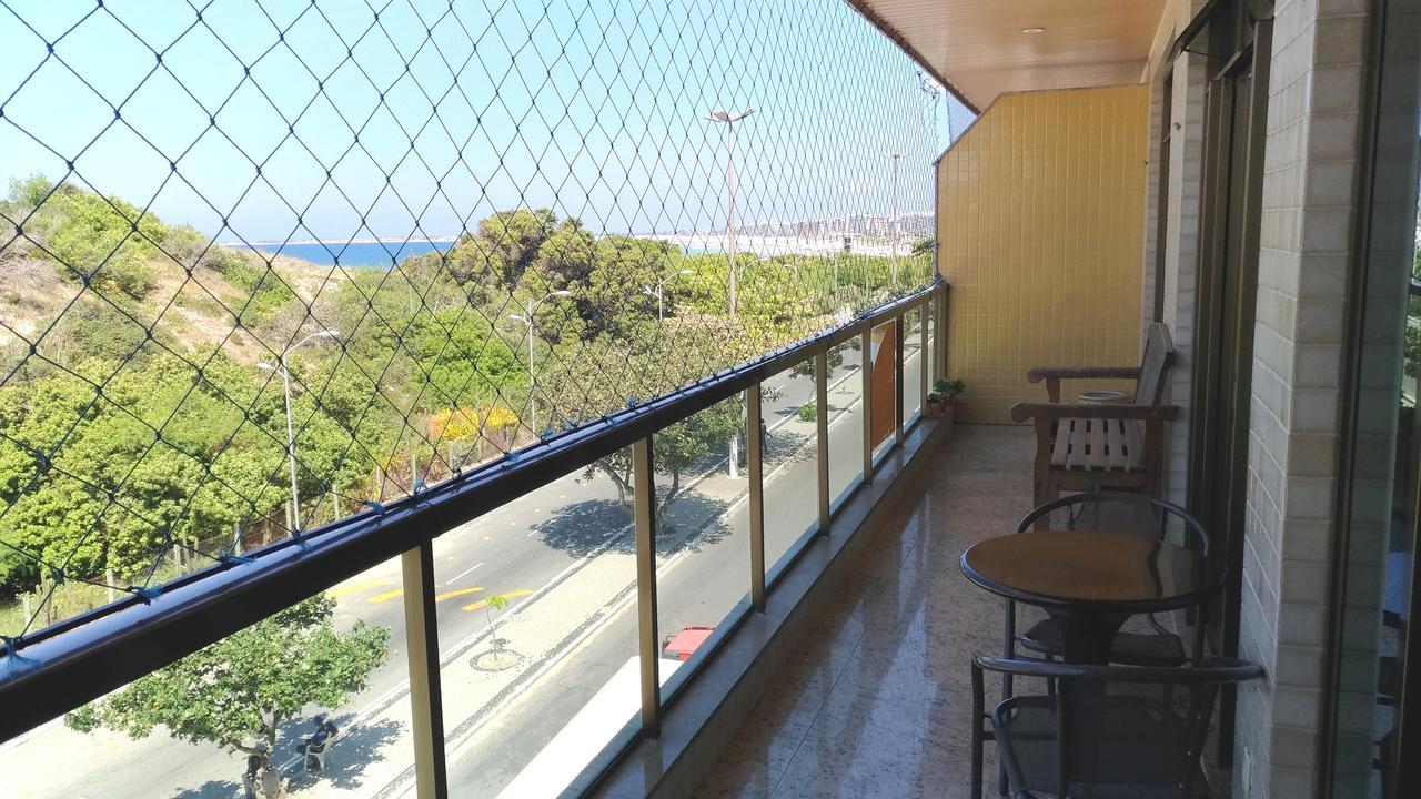 De Frente Pro Mar Em Cabo Frio Apartment Bagian luar foto